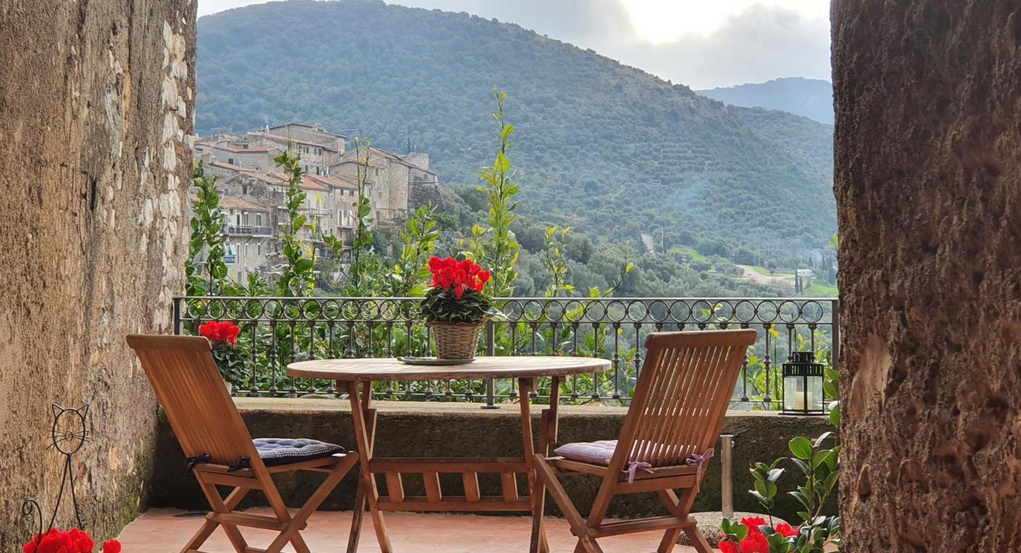 Ferienwohnung casa vacanze belvedere Sermoneta Zimmer foto